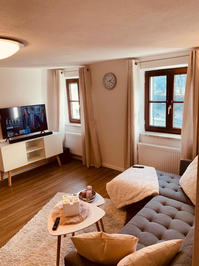 Felix Living 2, Cozy & Modern & Netflix Wohnung Mit Blick Ins Gruene พัสเซา ภายนอก รูปภาพ